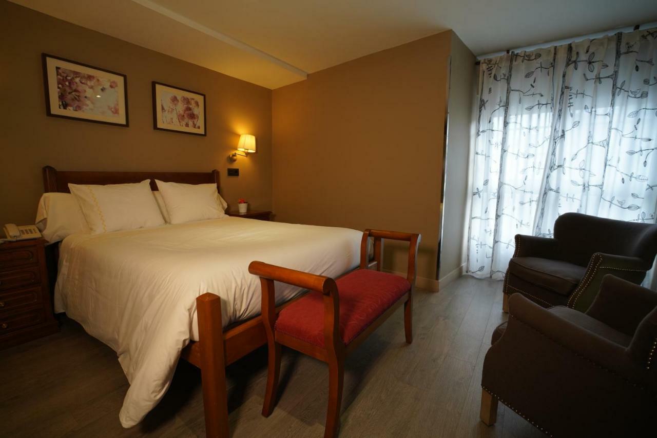Hotel Arco Navia Eksteriør bilde