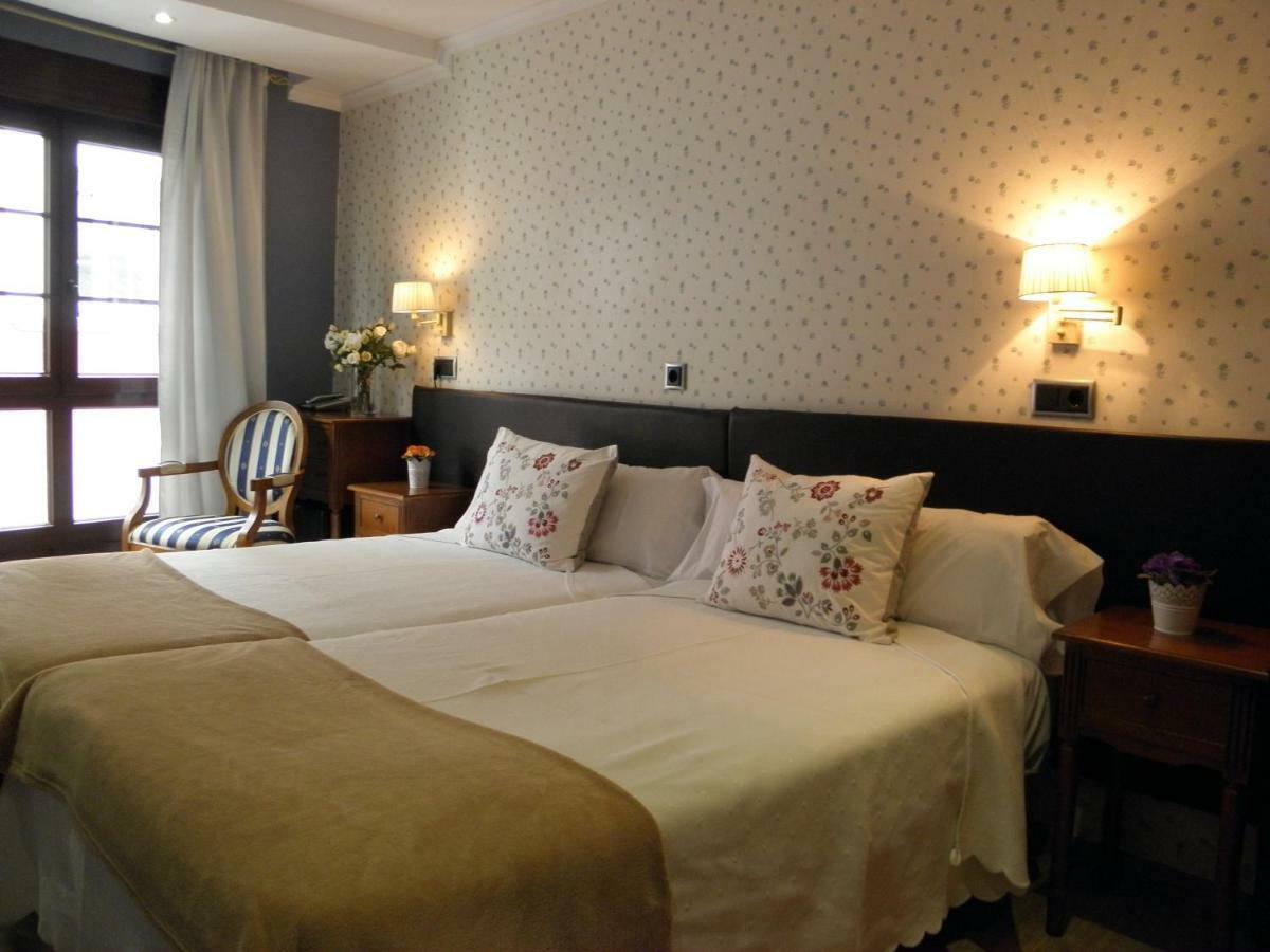 Hotel Arco Navia Eksteriør bilde